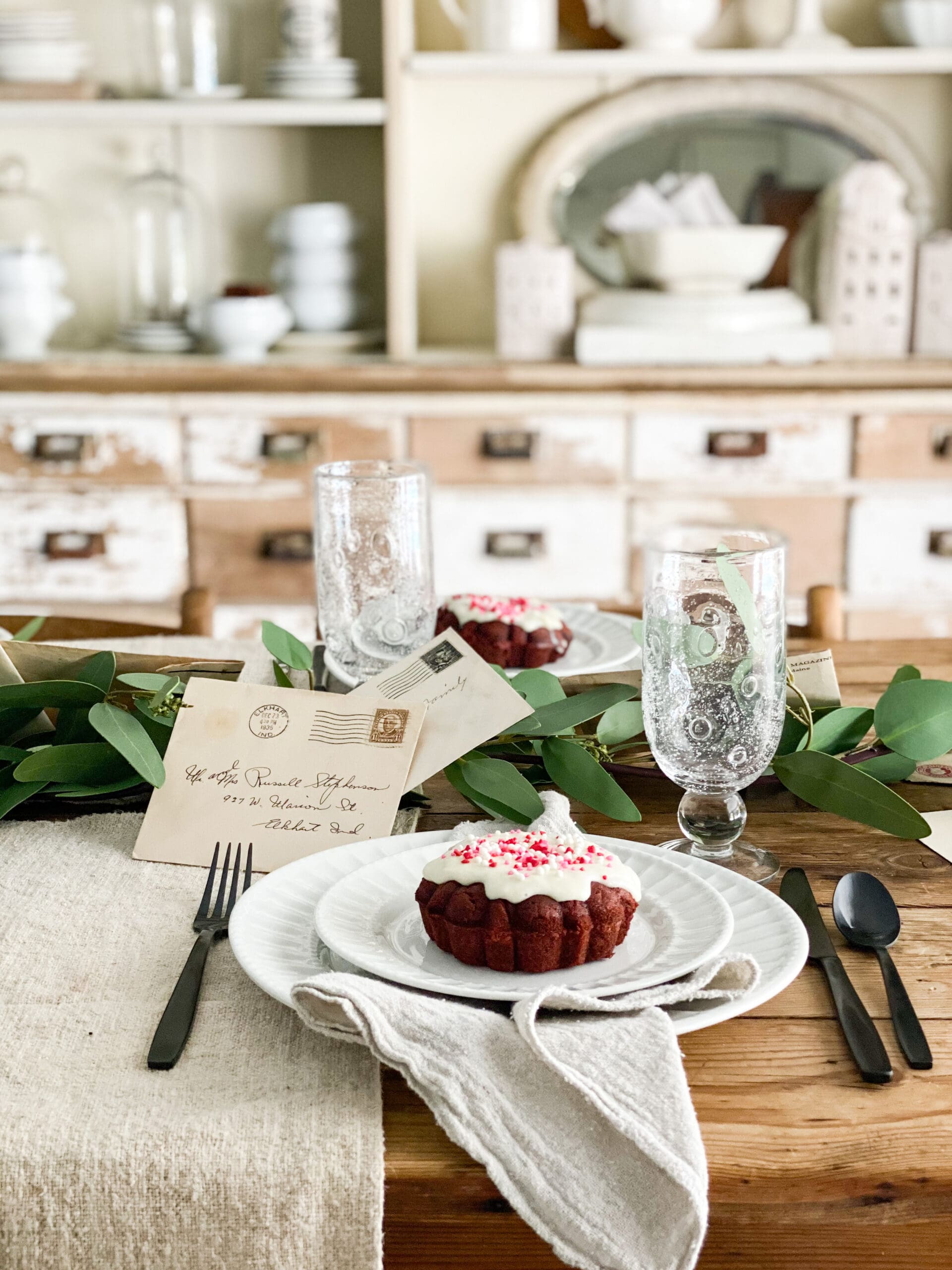 How to Create a Simple, Budget-Friendly Valentine's Day Table - Robyn's  French Nest