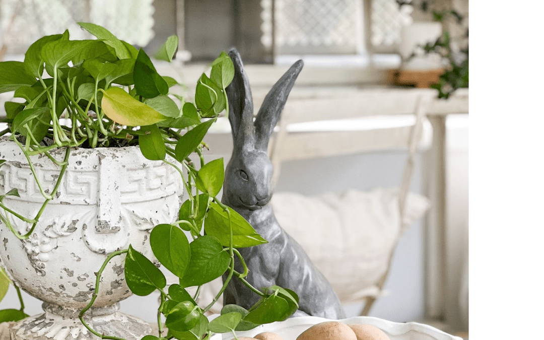 How to Beautifully Decorate a Coffee Table for Spring