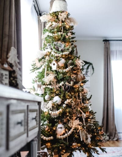 How to Create Budget-Friendly and Cozy Christmas Home Decorations ...