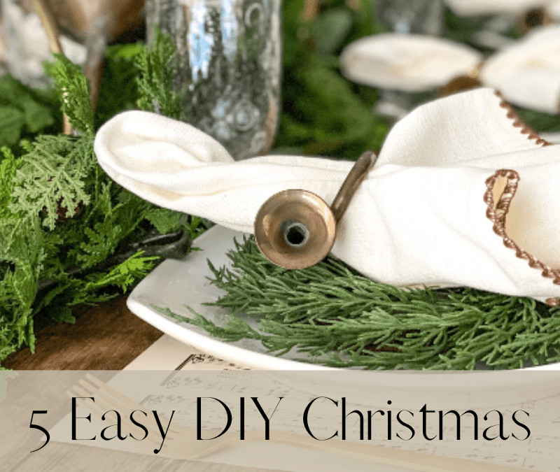 5 Easy DIY Christmas Napkin Rings and Festive Table Ideas