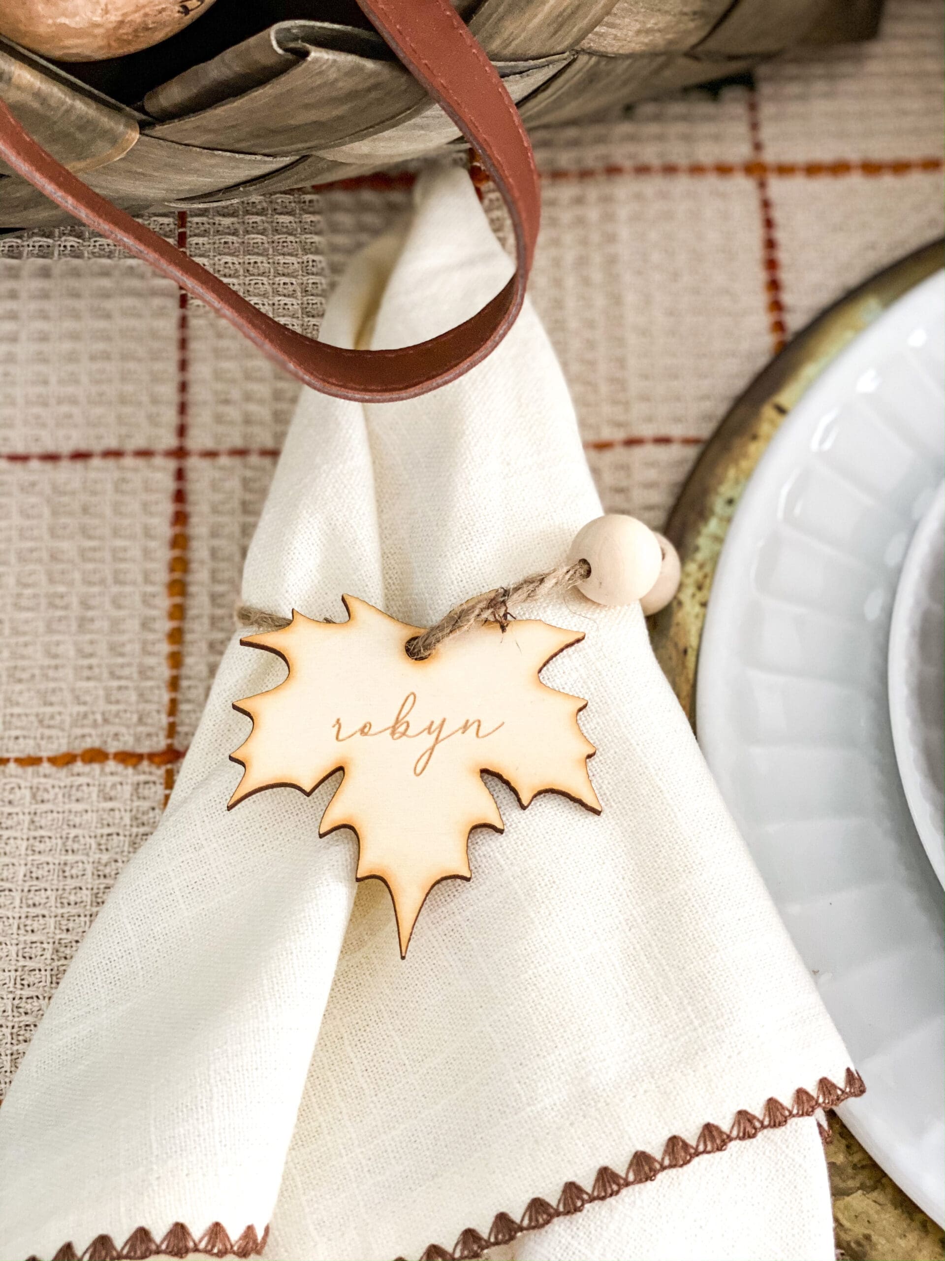 personalized wooden leaf napkin ring