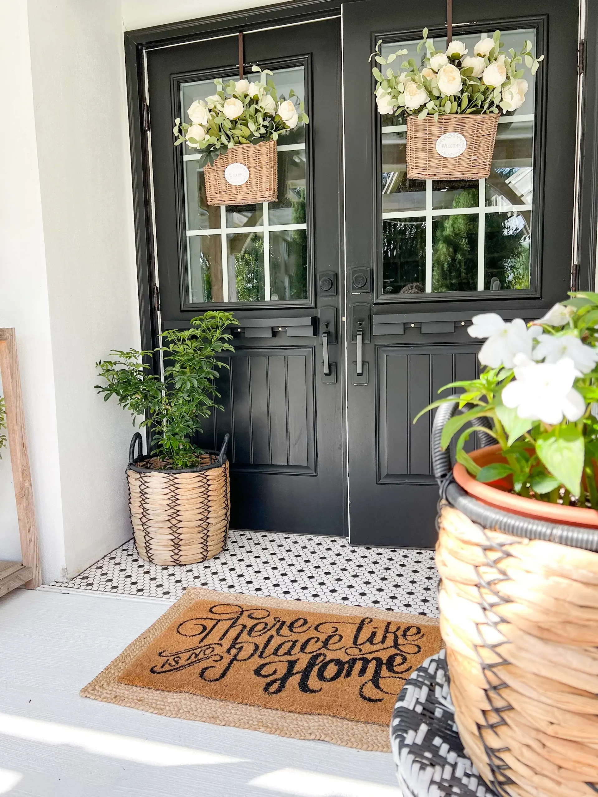 Easy Easter Front Porch Decorating Ideas for Spring